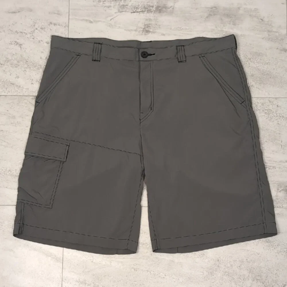 Columbia Mens Cargo Shorts Size 40 Grey Omni Shade UV Sun Protection Active